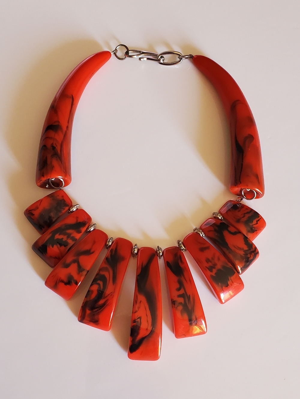 Vtg. Bold Red Marbled Statement Bib Necklace